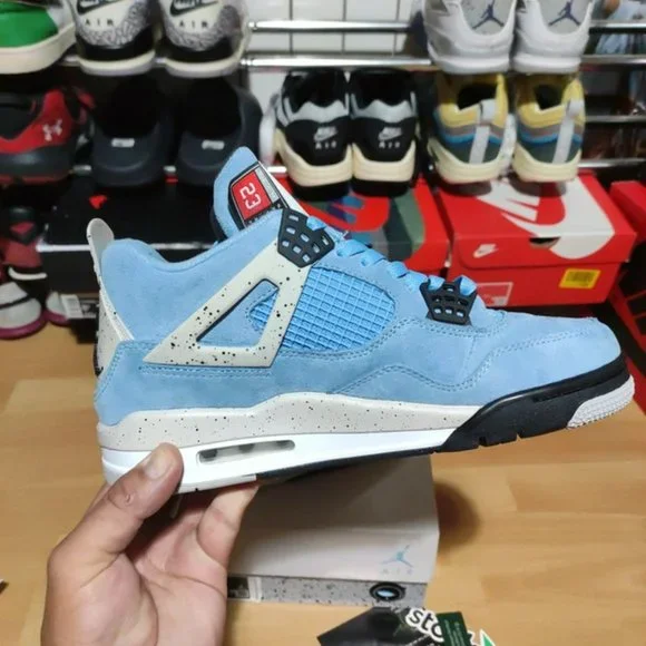 Jordan 4 Retro College Blue